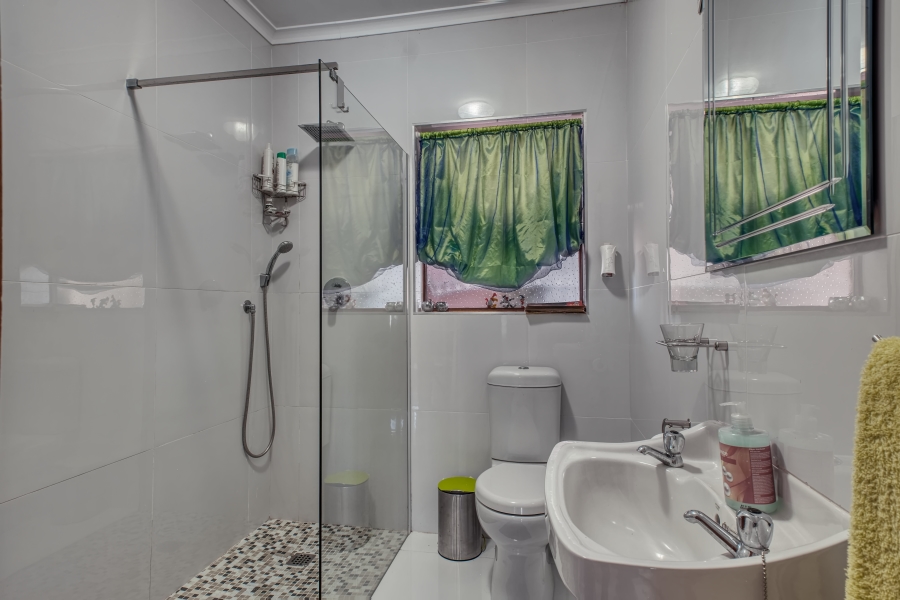 3 Bedroom Property for Sale in Lorraine Manor Eastern Cape
